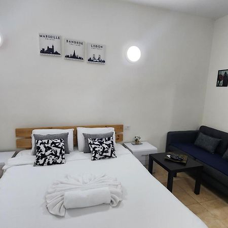 Aparthotel David Hameleh House Netanja Exteriér fotografie