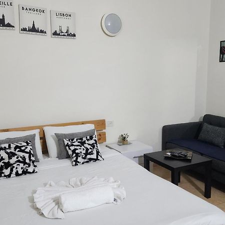 Aparthotel David Hameleh House Netanja Exteriér fotografie