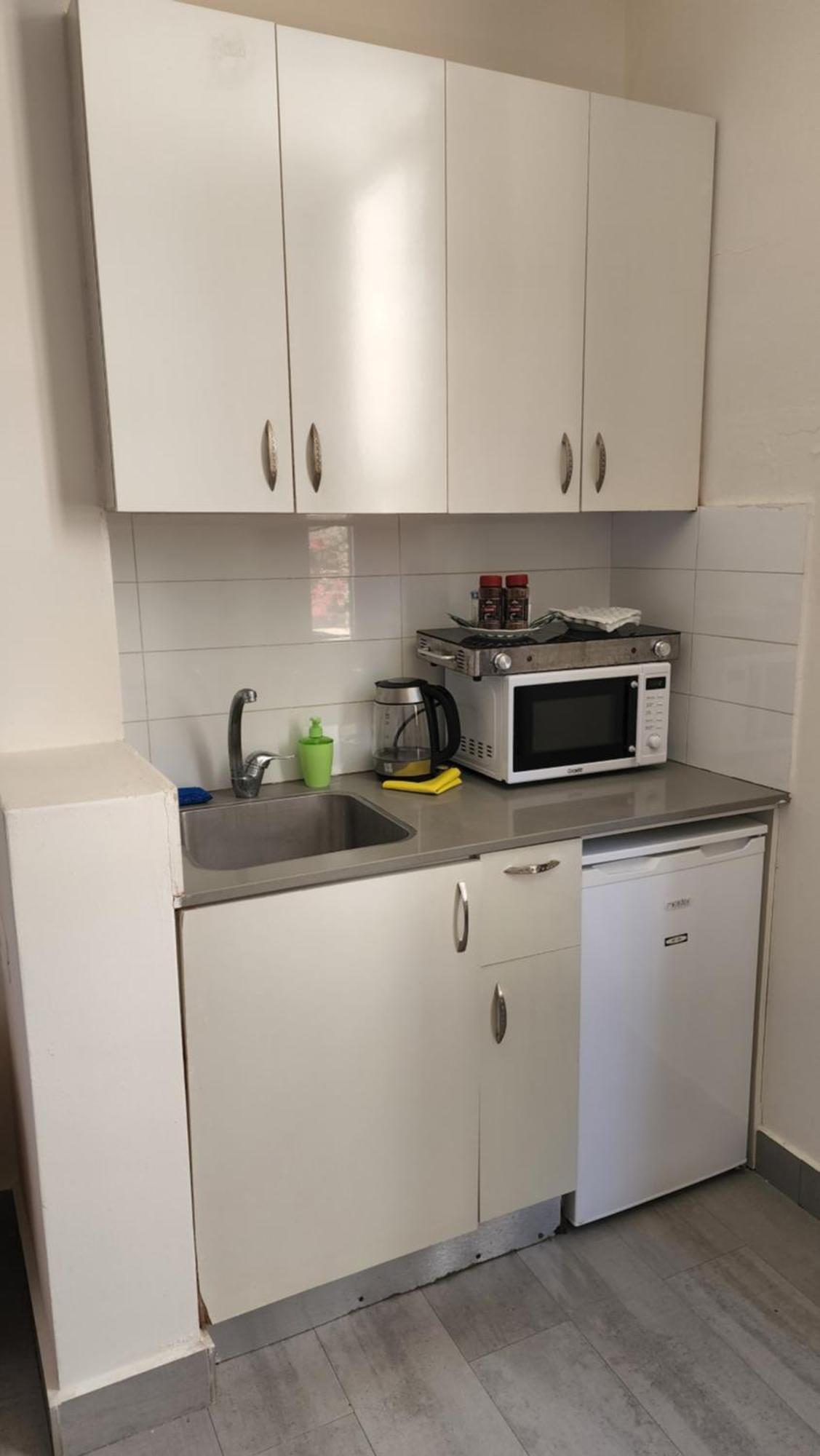 Aparthotel David Hameleh House Netanja Pokoj fotografie