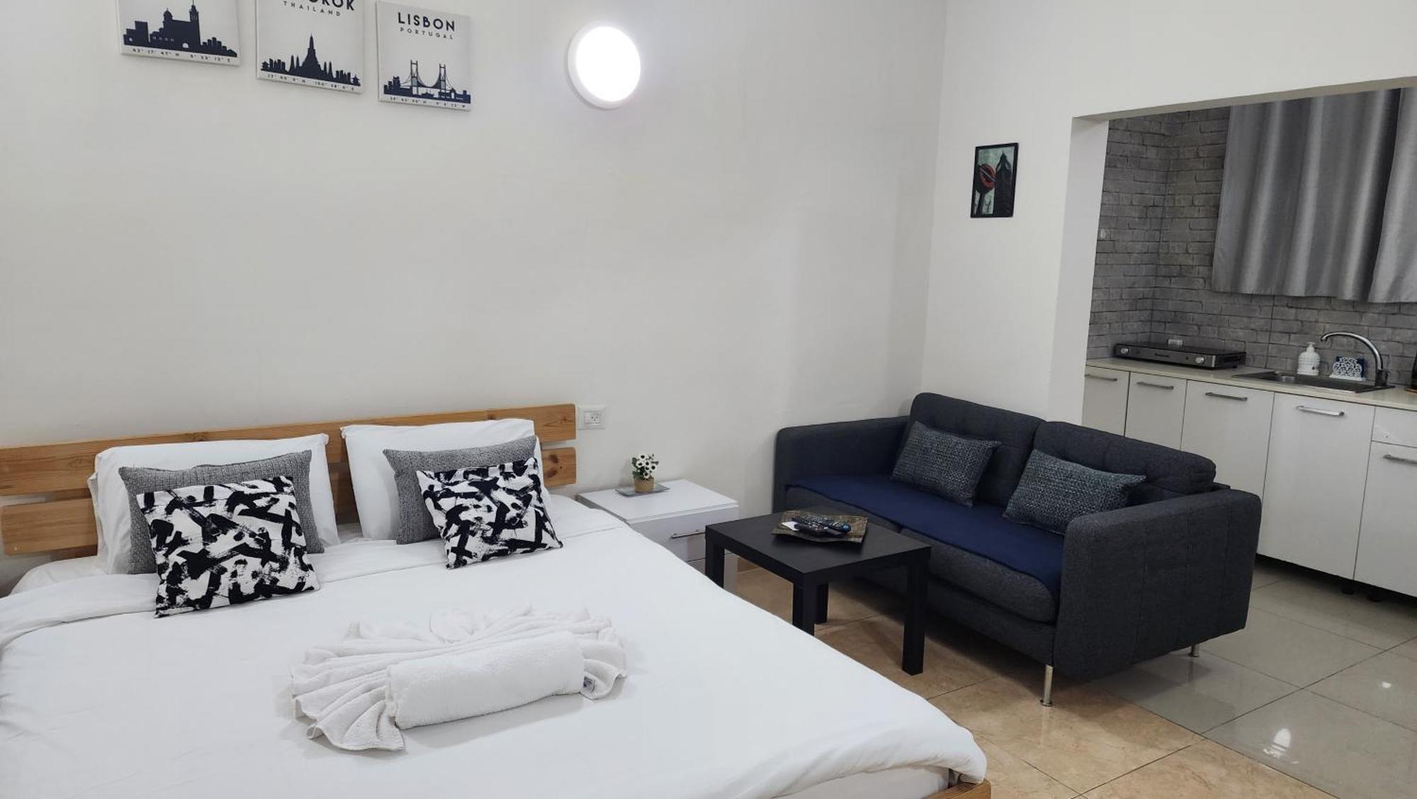Aparthotel David Hameleh House Netanja Exteriér fotografie